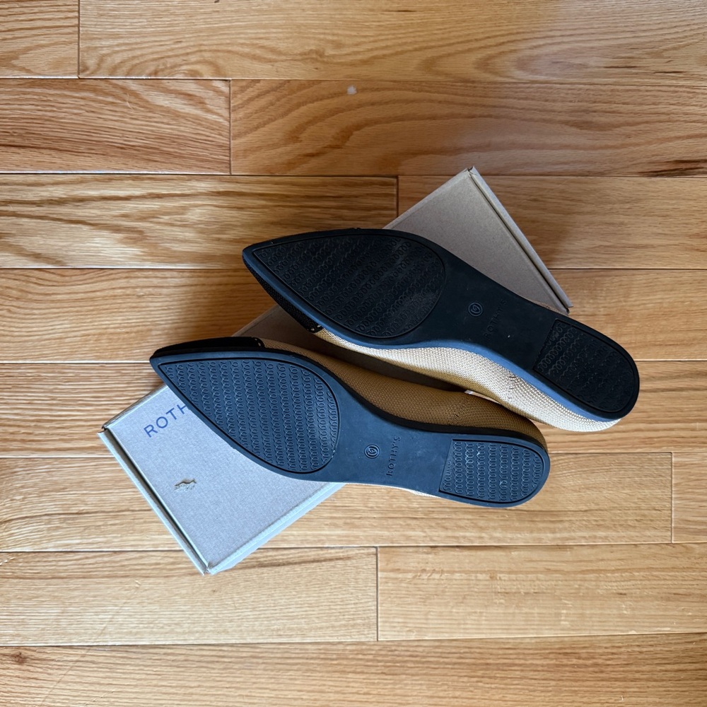 Rothy's Women's Black and Tan Flats - Picture 3 of 5